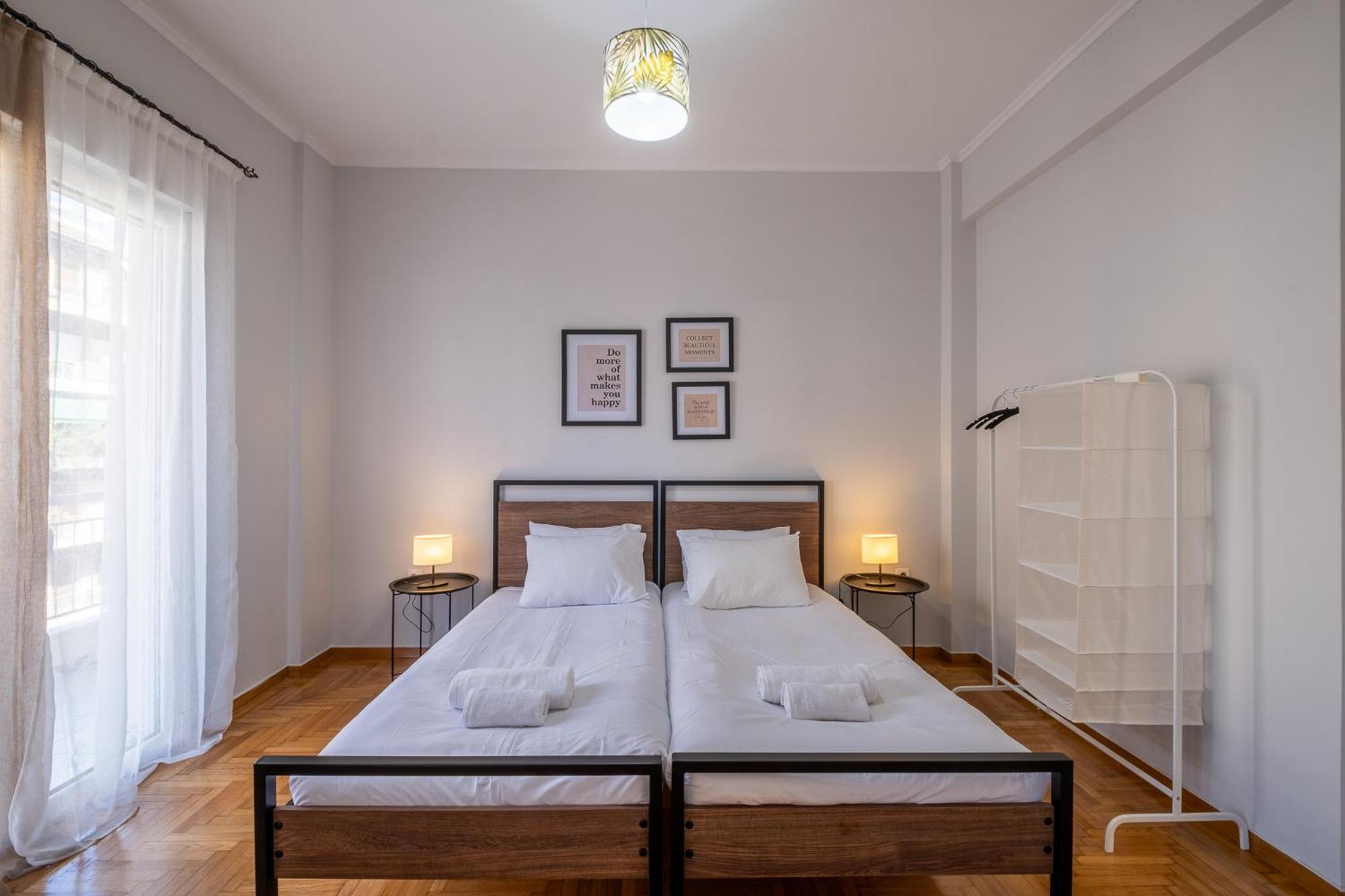 Lovely And Modern 3Bd Apartment Close To Ampelokipoi Metro Атина Екстериор снимка