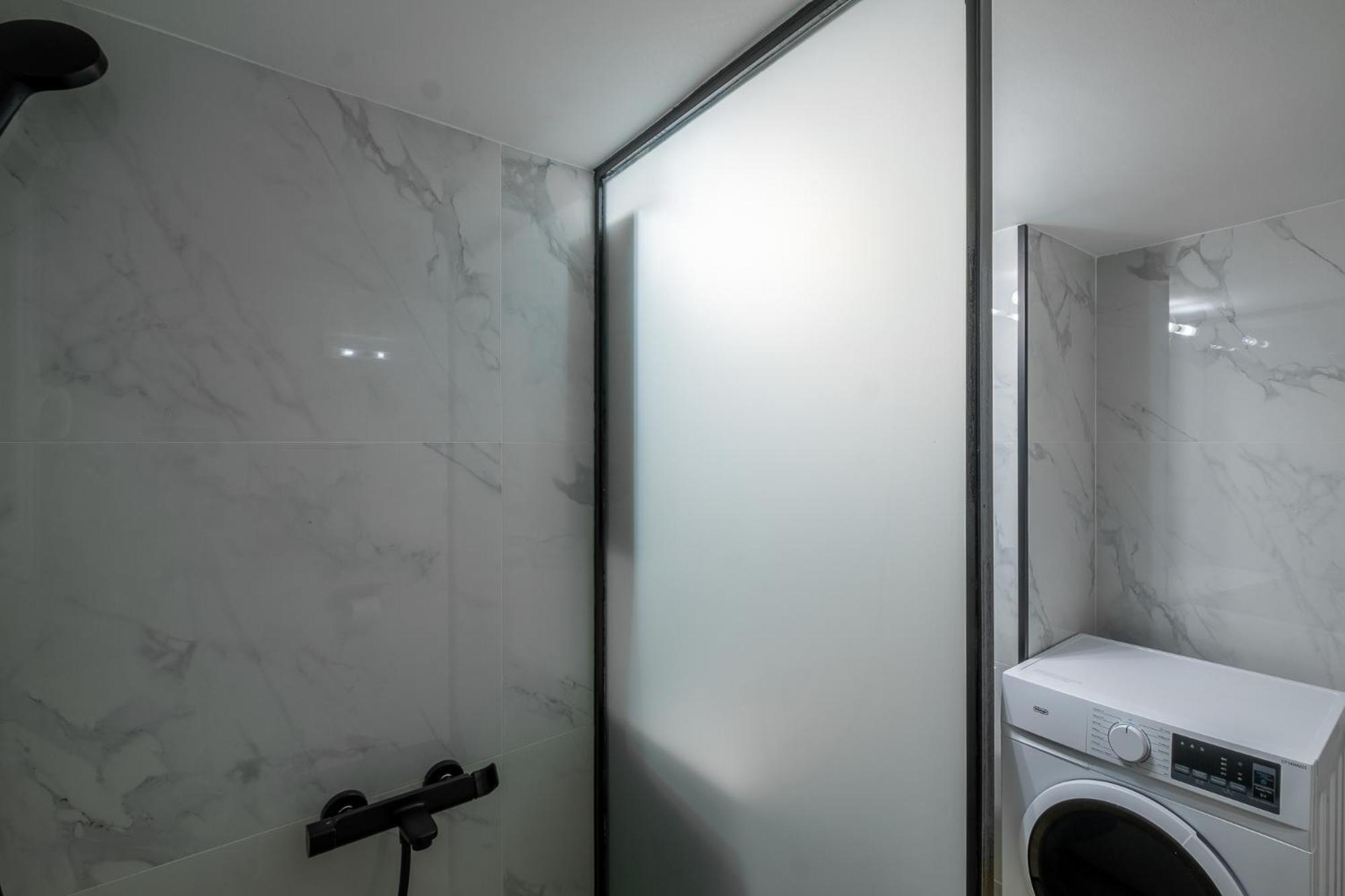Lovely And Modern 3Bd Apartment Close To Ampelokipoi Metro Атина Екстериор снимка
