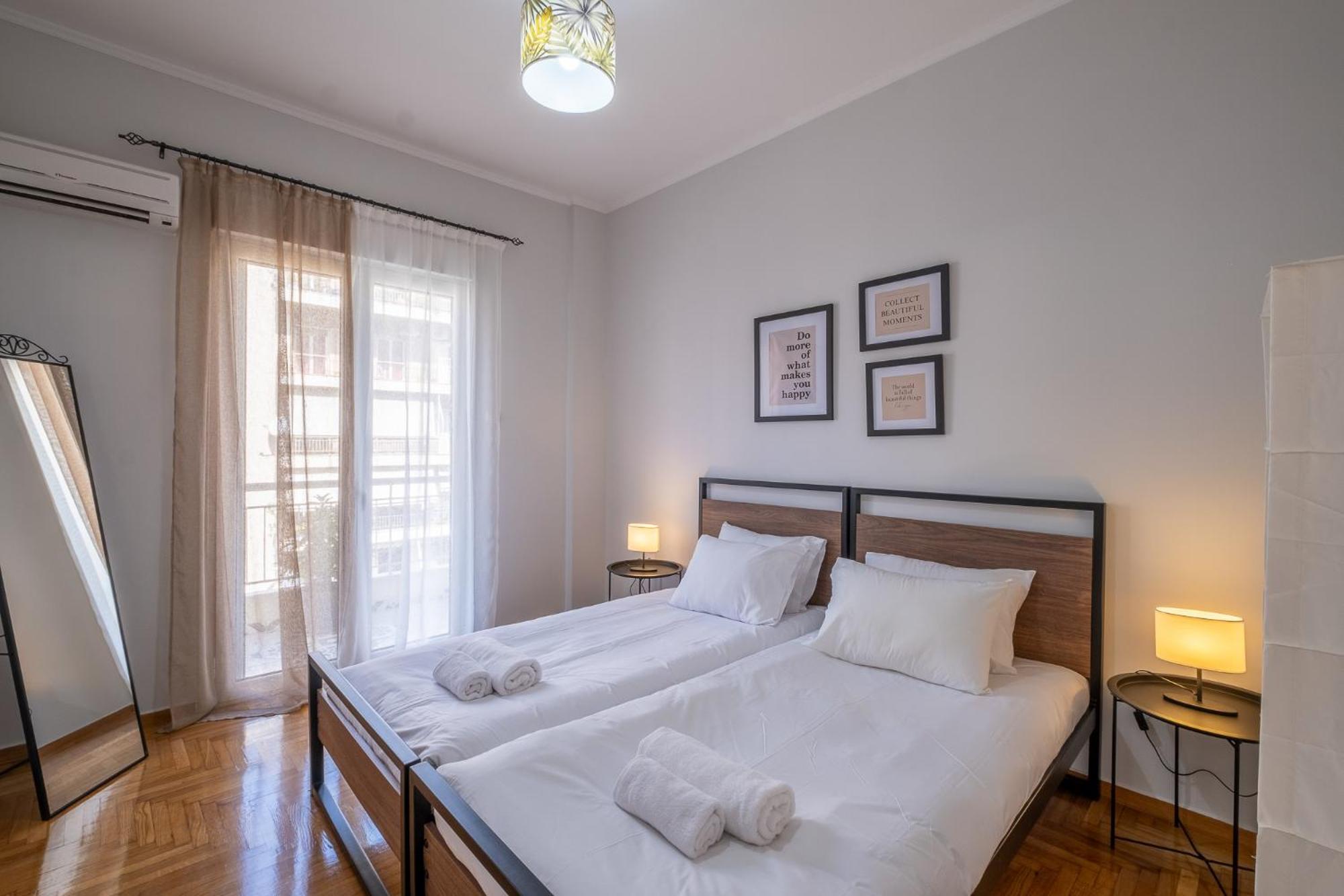 Lovely And Modern 3Bd Apartment Close To Ampelokipoi Metro Атина Екстериор снимка