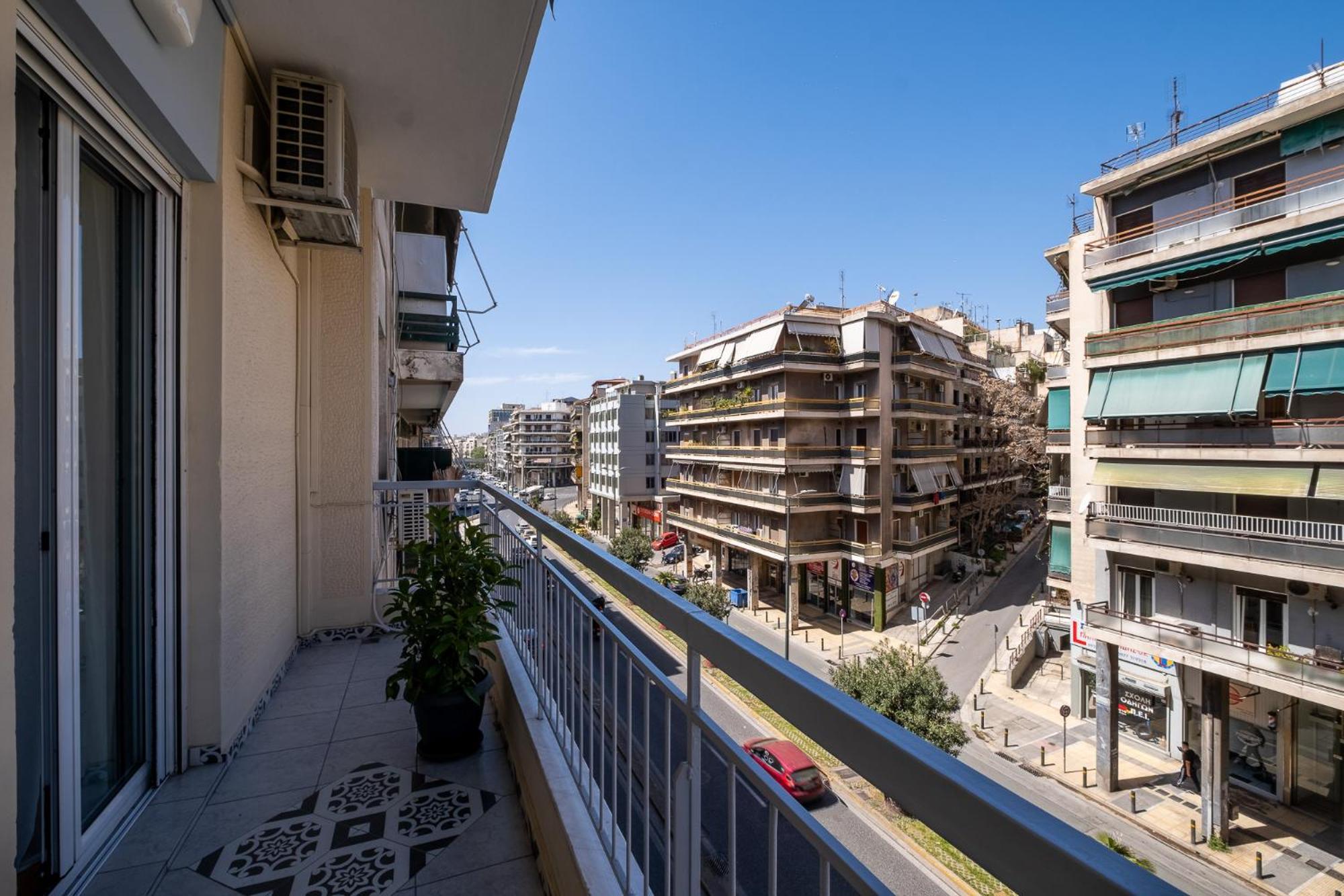 Lovely And Modern 3Bd Apartment Close To Ampelokipoi Metro Атина Екстериор снимка